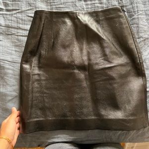 Vince calf leather skirt, size 6